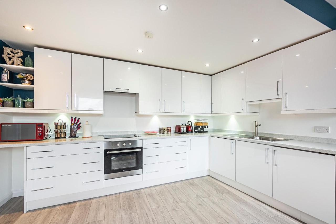 Cozy And Charming Flat: Minutes From Everything! Londres Extérieur photo